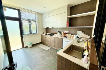 Sunway Citrine Lakehomes