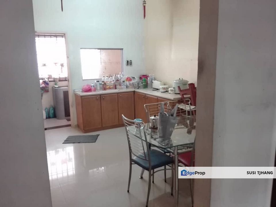 Taman Bukit Indah Jalan 12, Double Storey Terrace Unblock view for sale , Selangor, Ampang