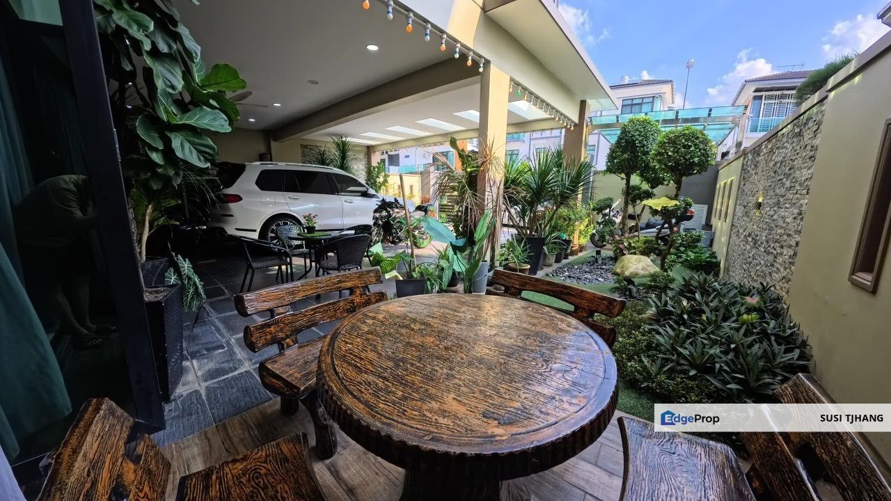 Taman Skudai Indah 2 Indah Height, Three Storey Cluster BUMI LOT for sale , Johor, Skudai