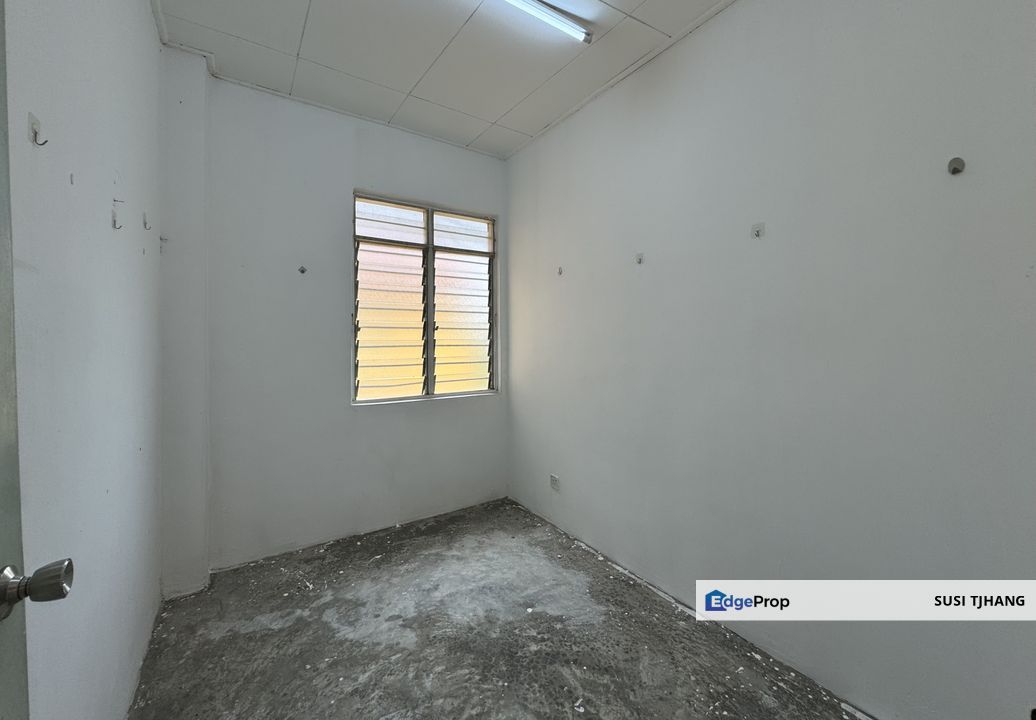 Pangsapuri KENARI FLAT kangkar pulai high floor for sale , Johor, Kangkar Pulai