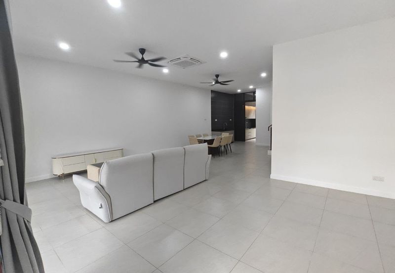 Aurora Resort Villas