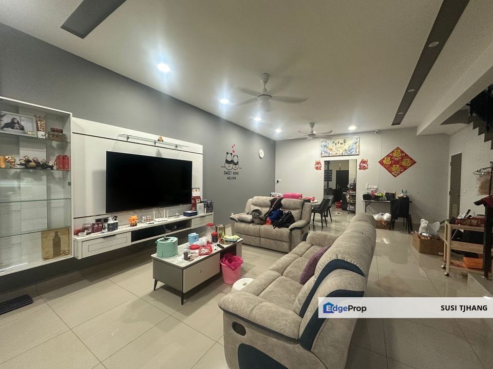 Senadi Hills Double Storey Terrace RENOVATED UNIT for sale, Johor, 