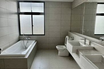 Senibong Cove Waterway Residences