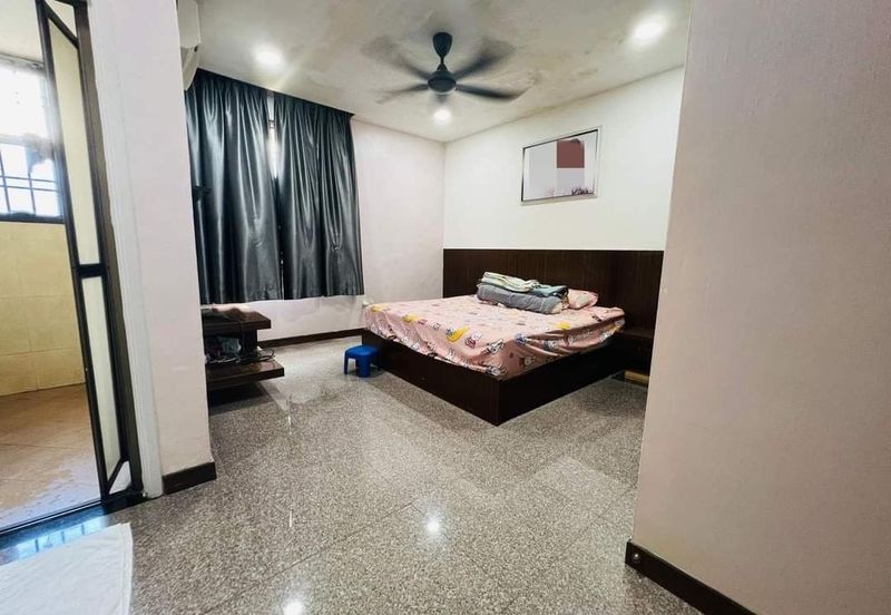 Jalan Pulai Perdana 9