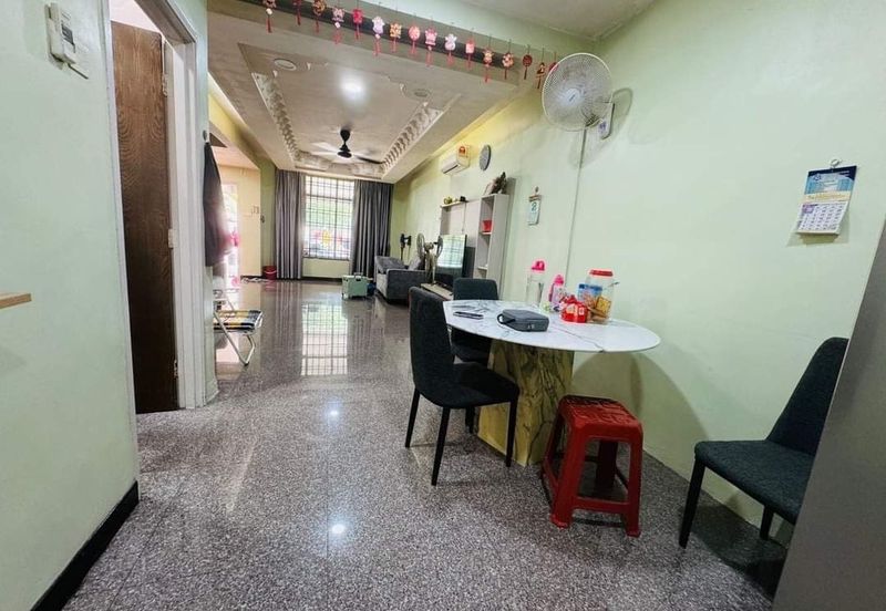 Jalan Pulai Perdana 9