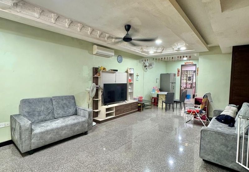 Jalan Pulai Perdana 9