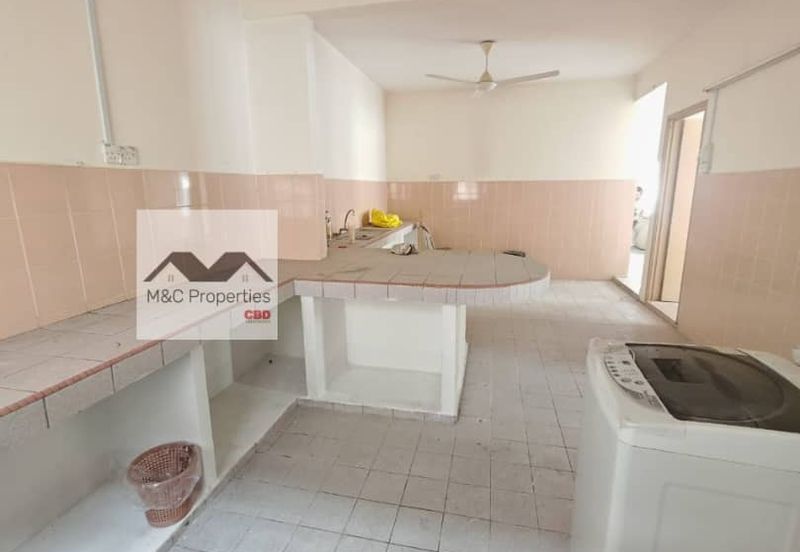 Taman Belimbing Heights 2 Storey Semi-D with Huge Parking Lot For Sale