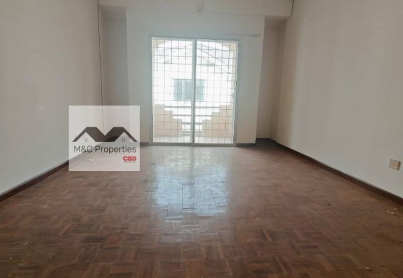 Taman Belimbing Heights 2 Storey Semi-D with Huge Parking Lot For Sale