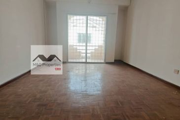 Taman Belimbing Heights 2 Storey Semi-D with Huge Parking Lot For Sale