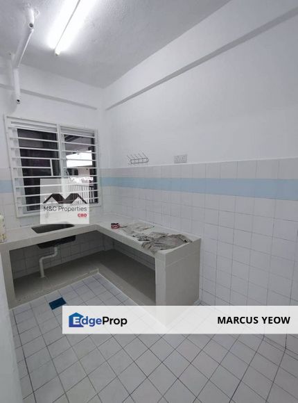 Taman Bidara Flat Basic Unit Second Floor Seremban For Rent!!, Negeri Sembilan, Seremban