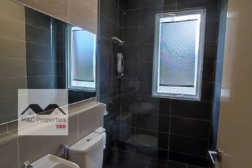 TAMAN BUKIT CHEMARA(CHEMARA HILL)