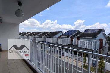 TAMAN BUKIT CHEMARA(CHEMARA HILL)