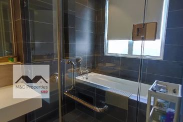 TAMAN BUKIT CHEMARA(CHEMARA HILL)