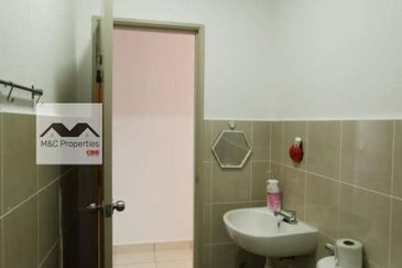 Safira Apartment, Seremban 2