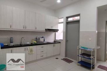 Sophia Fully Furnished 2 Storey Terrace Seremban 2 Heights For Rent!!