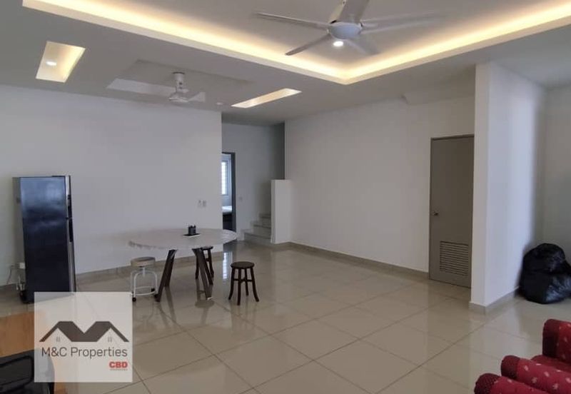 Sophia Fully Furnished 2 Storey Terrace Seremban 2 Heights For Rent!!