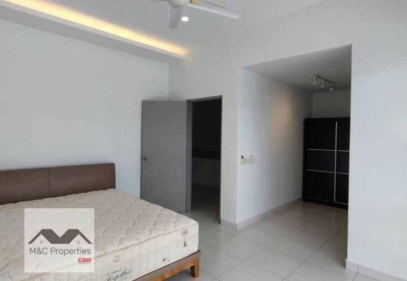 Sophia Fully Furnished 2 Storey Terrace Seremban 2 Heights For Rent!!