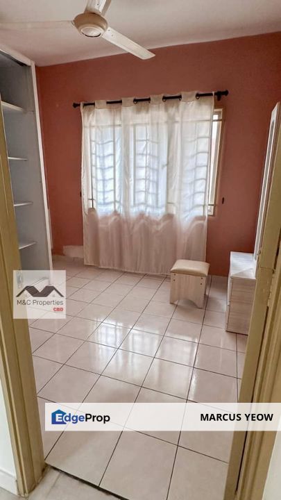 Kenanga Apartments Freehold Corner Ground Floor Lot Puchong For Sale!!, Selangor, Puchong