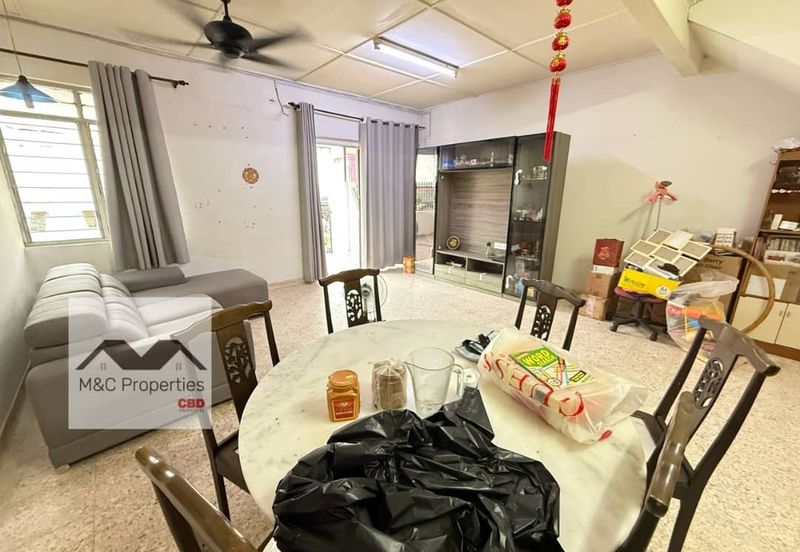 Taman Jujur, Sikamat