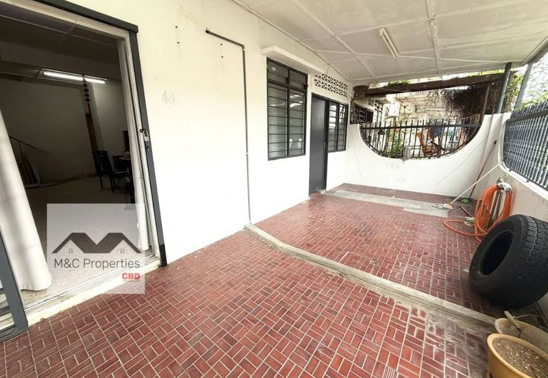 Taman Jujur, Sikamat