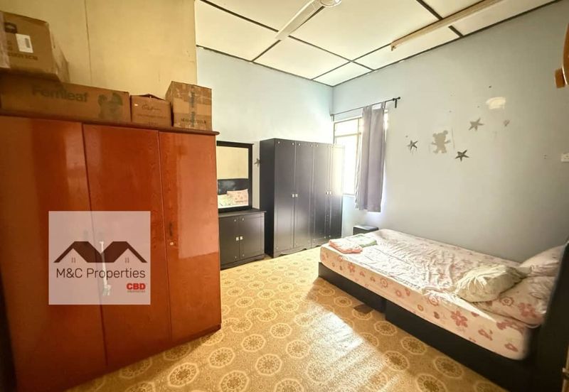 Taman Jujur, Sikamat