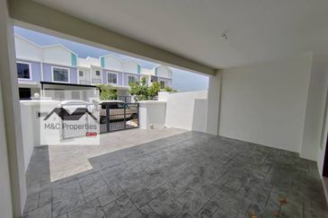 Arden Hill Brand New 2 Storey Terrace 20 x 65 Forest Heights For Sale!