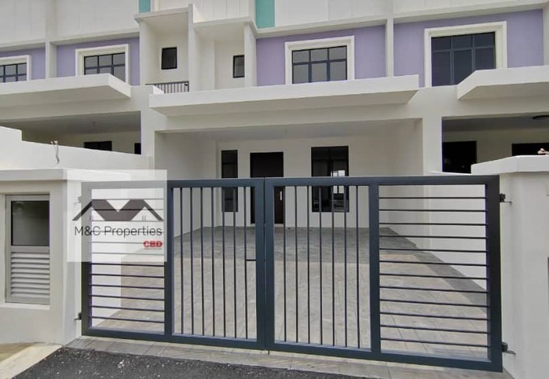 Arden Hill Brand New 2 Storey Terrace 20 x 65 Forest Heights For Sale!