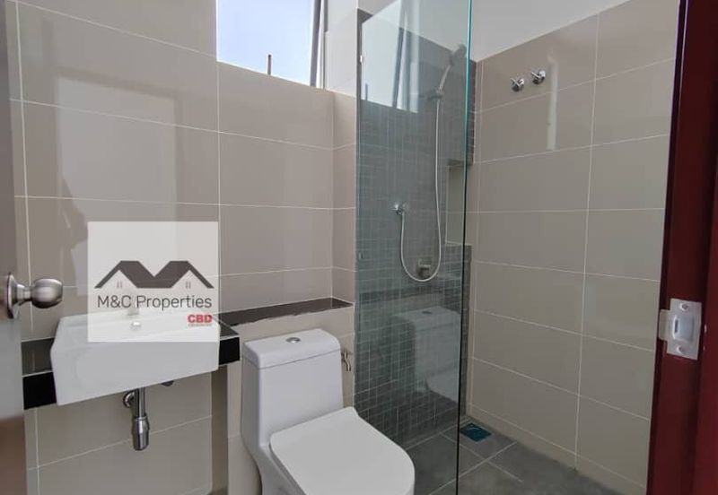 Arden Hill Brand New 2 Storey Terrace 20 x 65 Forest Heights For Sale!