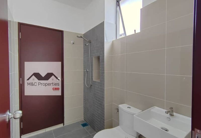 Arden Hill Brand New 2 Storey Terrace 20 x 65 Forest Heights For Sale!