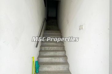 Pusat Komersial Bukit Blossom Facing Road 2 Storey Shop Office Fr Rent