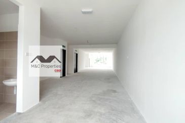 Irama Biz Sendayan Facing Main Road 2 Storey Shop Office Lot For Rent!