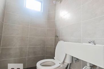 Nada Embun Corner Lot Brand New 1 Storey Terrace Seremban For Sale!!