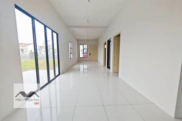 Nada Embun Corner Lot Brand New 1 Storey Terrace Seremban For Sale!!