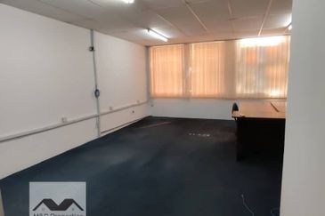 Oakland Commercial Centre