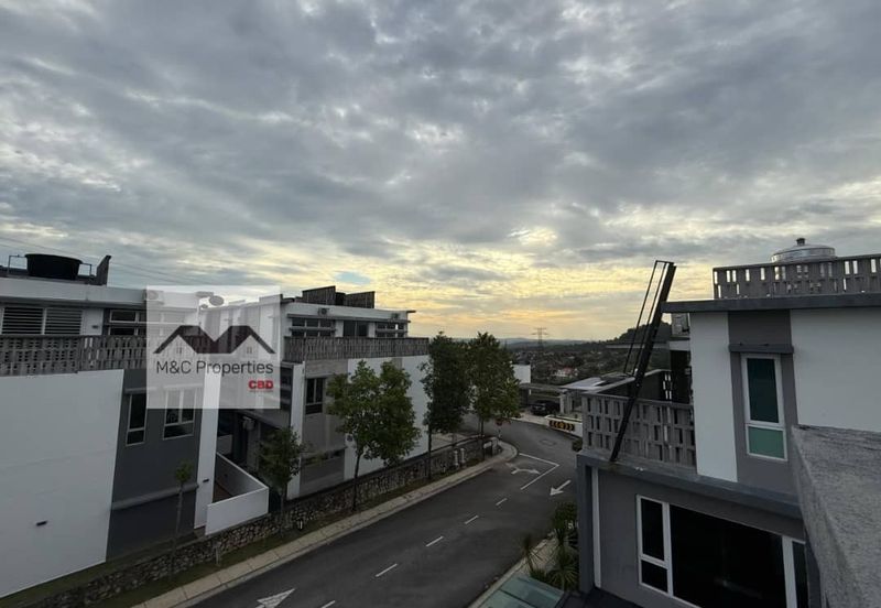 RIMBA RESIDENSI @ RASAH KEMAYAN