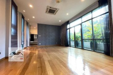 Mont Kiara 2 Storey Beautifully Bungalow Kuala Lumpur For Sale!!