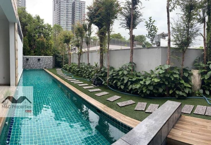Mont Kiara 2 Storey Beautifully Bungalow Kuala Lumpur For Sale!!