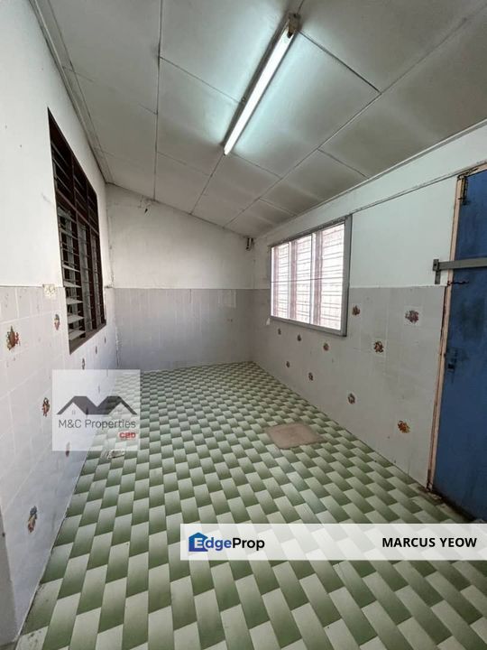 Taman Makmur End Lot Fully Renovated & Extended 1 Storey For Sale!!, Negeri Sembilan, Seremban