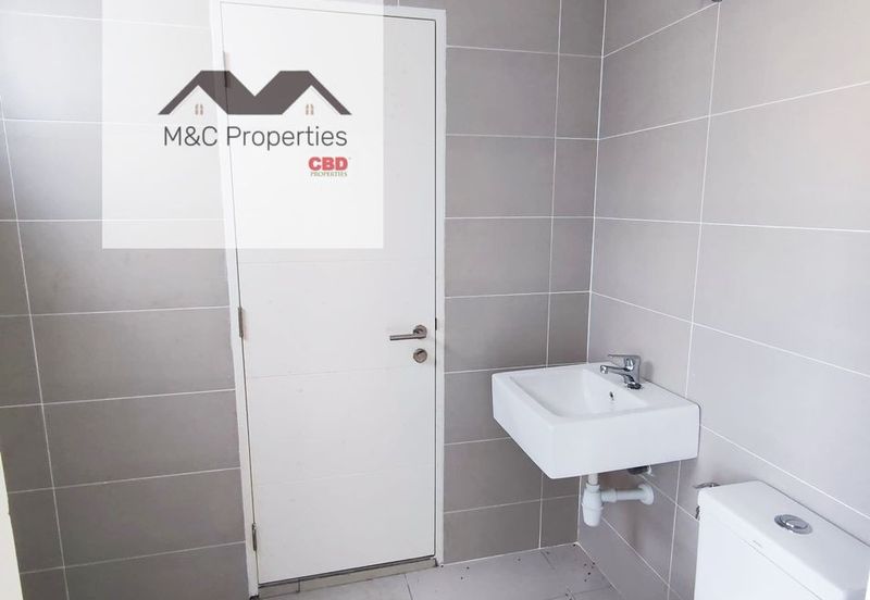 Damaris @ Ara Sendayan