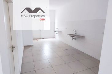 Damaris @ Ara Sendayan