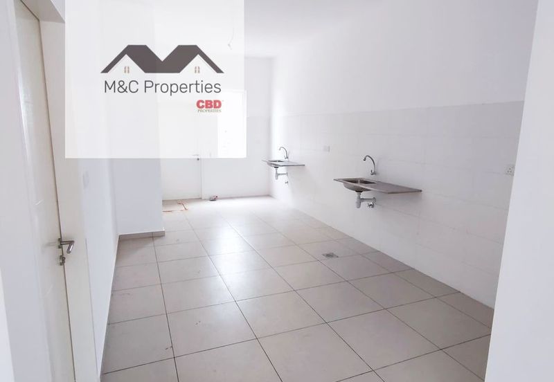 Damaris @ Ara Sendayan