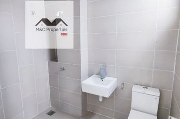 Damaris @ Ara Sendayan