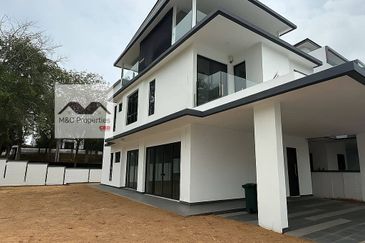 SAUJANA DUTA @ S2 HEIGHTS