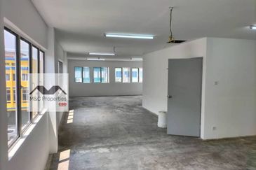 Oakland Commercial Centre