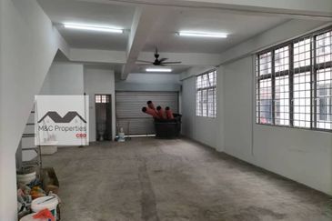 Oakland Commercial Centre