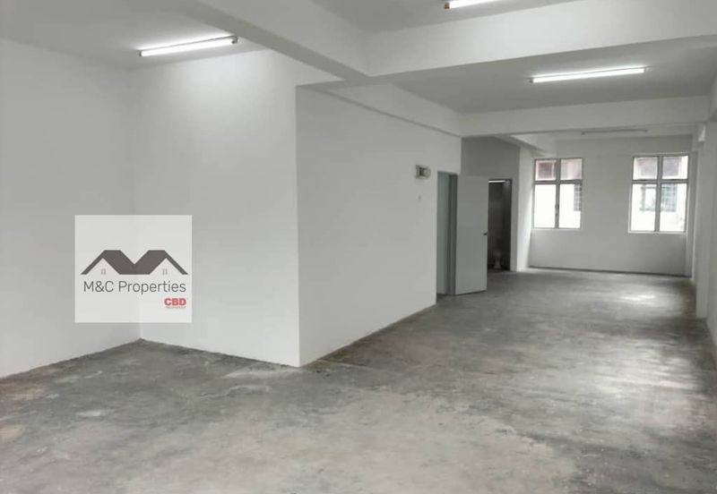 Oakland Commercial Centre