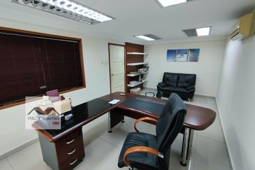 Oakland Commercial Centre