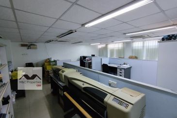 Oakland Commercial Centre