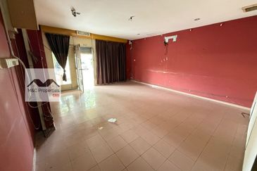 Taman Cattleya Senawang Facing Main Road 2 Storey Shop Office For Sale