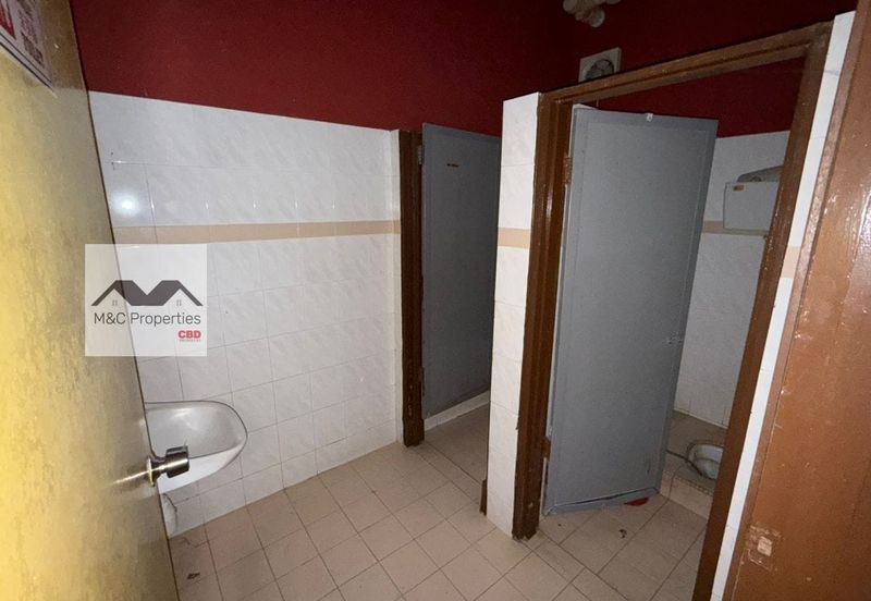 Taman Cattleya Senawang Facing Main Road 2 Storey Shop Office For Sale